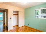 425 Maple St - Photo 19