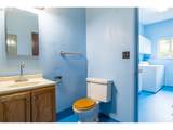 425 Maple St - Photo 25