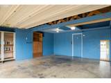 425 Maple St - Photo 32