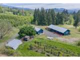 28600 Jones Dr - Photo 2