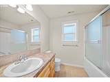 1572 Marten Ave - Photo 29