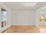 1572 Marten Ave - Photo 6