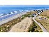 900 Old Coast Rd - Photo 14