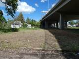 1370 Leslie St - Photo 5