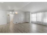 2487 Lyon St - Photo 4