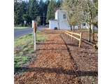 20055 Pihl Rd - Photo 13
