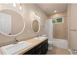 1033 Eloise Ln - Photo 31