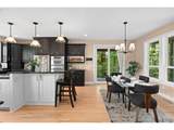 1033 Eloise Ln - Photo 8