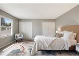 14260 Farmington Rd - Photo 17