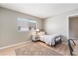 14260 Farmington Rd - Photo 22