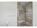 1075 Northrup St - Photo 15