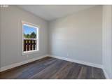 333 Oar Ave - Photo 21