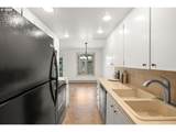 5565 Evergreen Blvd - Photo 15