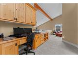 3034 Holladay Dr - Photo 19