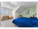 3034 Holladay Dr - Photo 29