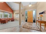3034 Holladay Dr - Photo 4