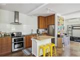 325 Graham St - Photo 19