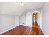 811 Oak St - Photo 29