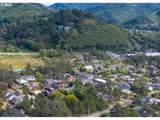  Hilltop Ln - Photo 4