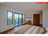 2445 Montgomery Dr - Photo 22