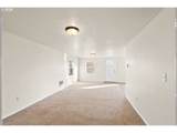 709 16TH St - Photo 13