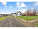 709 16TH St - Photo 17