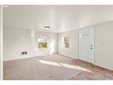 709 16TH St - Photo 5