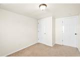 709 16TH St - Photo 8