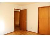 623 74TH Ave - Photo 3