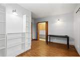 2826 Columbus Ave - Photo 24