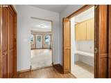 2826 Columbus Ave - Photo 25