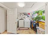 131 Bender St - Photo 23