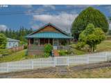 131 Bender St - Photo 24
