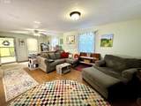 925 East St - Photo 33