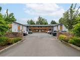 3925 Multnomah Blvd - Photo 2