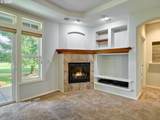 693 Fairwood Cres - Photo 13