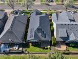 693 Fairwood Cres - Photo 37