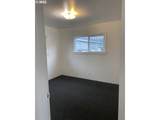 15725 Stark St - Photo 17