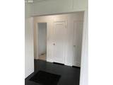 15725 Stark St - Photo 18