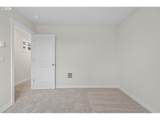 9263 Burnside St - Photo 20