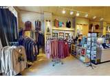209 Oak St - Photo 10
