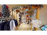209 Oak St - Photo 8