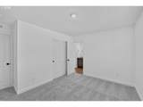 2325 Ash St - Photo 25