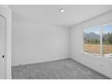 2325 Ash St - Photo 29