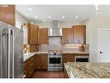 1611 Ash St - Photo 5