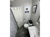 400 6TH St - Photo 10