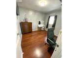 400 6TH St - Photo 12