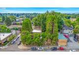 2880 Stark St - Photo 16