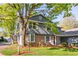 616 Eastman Pkwy - Photo 31