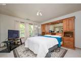 616 Eastman Pkwy - Photo 32